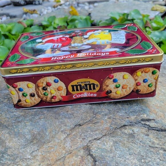 M&M Collectible Tin - Picture 8 of 8
